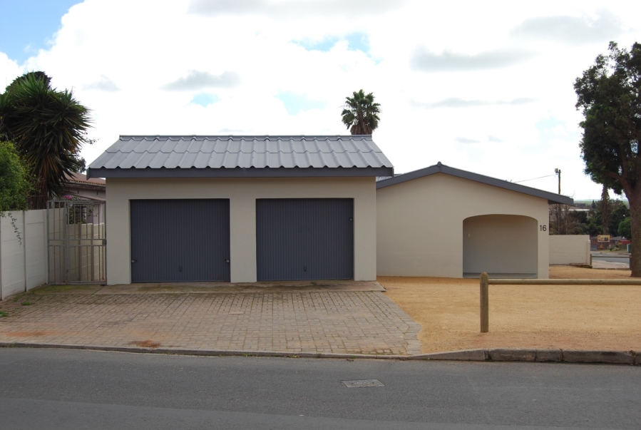To Let commercial Property for Rent in Vredenburg Western Cape